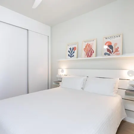 아파트 Home2book Stylish Pool & Terrace