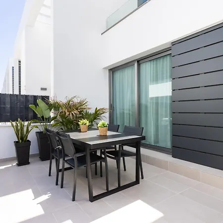 아파트 Home2book Stylish Pool & Terrace *